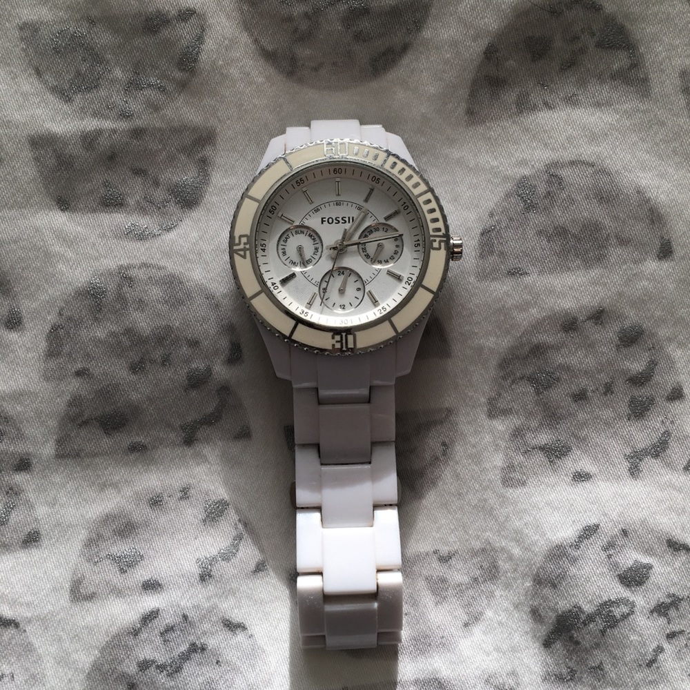 Fossil MULTIFUNCTION WHITE RESIN WATCH EUC